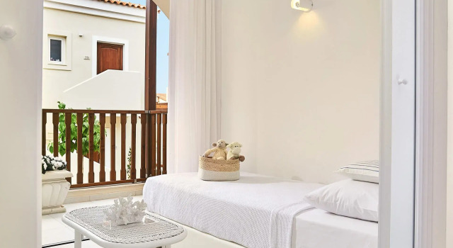 Номер семейный Casa Marina Junior с видом на сад Grecotel Marine Palace & Aqua Park