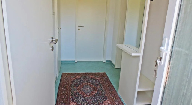 FLORES, Ferienhaus oder Doppelzimmer, im Grünen, 5 Gehminuten ins Zentrum, Parkplatz, zero emissions, Book Hotel Bad Ischl Upper Austria