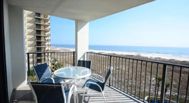 Апартаменты Phoenix VI 6512 - Beachfront w/ Beautiful Ocean Views!