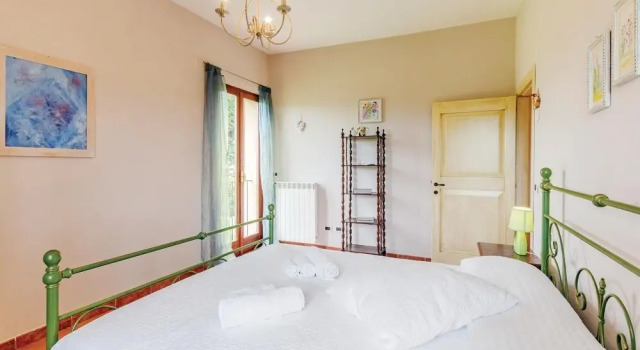 Il Gelsomino, Buchen Sie Ferienwohnung Hotels in Elsa-Tal mit Parkplatz, Parkplätze