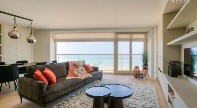Апартаменты Appartement met zeezicht op de 7e verdieping voor 6 personen