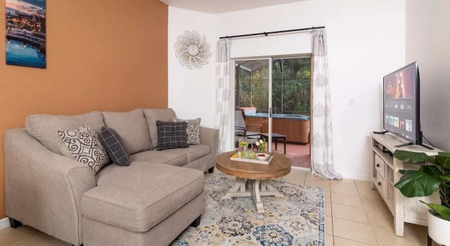 Orlando's Heartland w/ Amenities, Varaa Lomakoti Hotellit Kissimmee pysäköinnillä, Pysäköinti