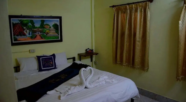 Двухместный номер Deluxe Manotemple Guest House