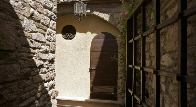 Hotel La Fortezza, Varaa Hotelli Assisi Umbria