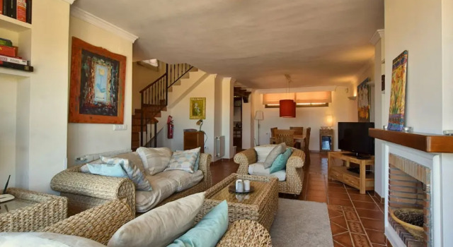 Cozy Holiday Home in Alhaurín de la Torre With Private Pool, Забронировать Отель Отели провинции Малаги с бассейном, Бассейн