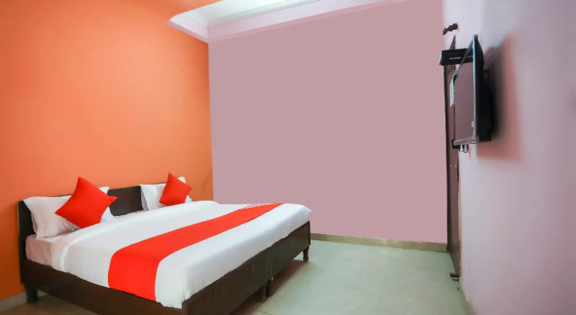 OYO 68893 Rahul Residency, Забронировать Отель Отели Газиабад с завтраком, рядом с Артала, Завтраки