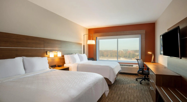 Двухместный люкс Holiday Inn Express & Suites - Beloit by IHG