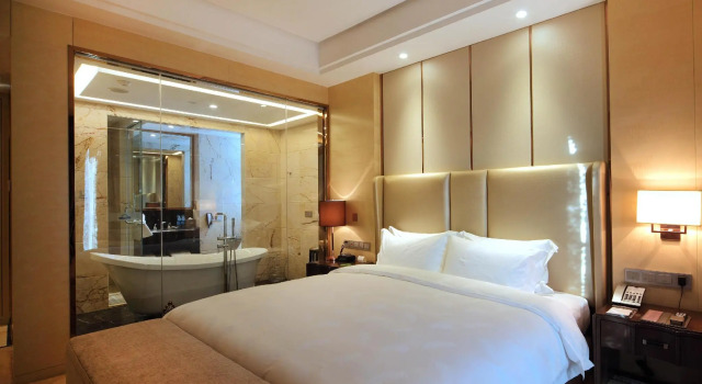 Номер Executive Days Hotel Wenyi Anhui