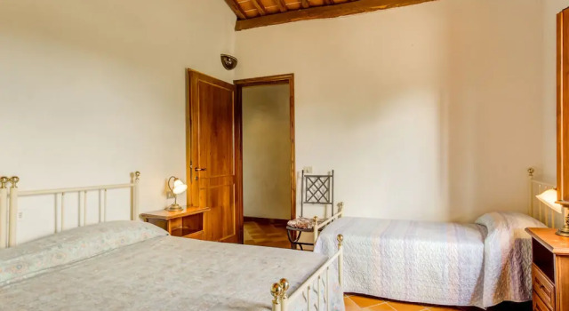Pet-friendly Space With Pool, Забронировать Дом для отпуска Коттеджи Гамбасси-Терме, Коттедж