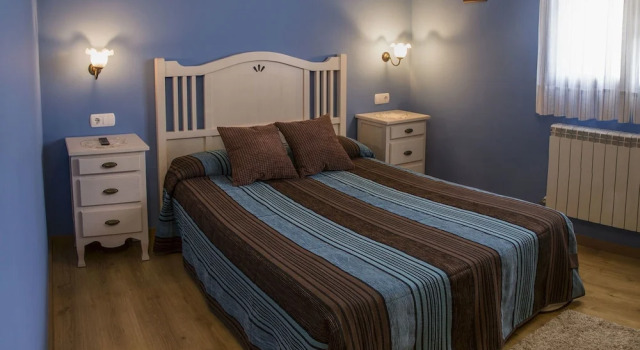 Casa Rural La Cava, Book Hotel Hotels in Aragon with Parking, Parking