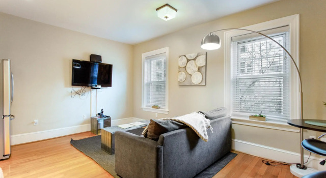 1955 Rittenhouse - 3F, Забронировать Апартаменты/квартира Филадельфия Philadelphia Metropolitan Area, рядом с Camp William Penn Headquarters Site