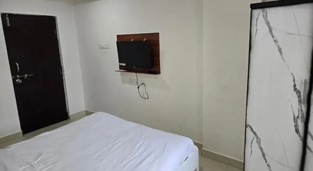 Fabhotel Moon Stay Inn