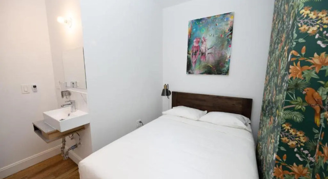 The Flat NYC, Забронировать Отель Район небоскреба "Утюг" Нью-Йорк, рядом с Станция метро 14-я улица линия Бродвей-Седьмая Авеню IRT