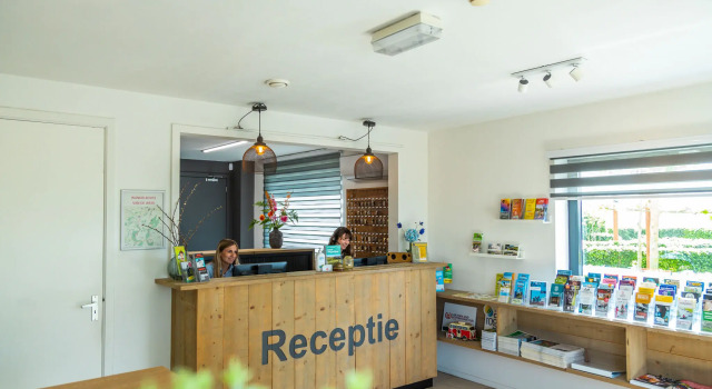 Comfortable air-conditioned chalet in a holiday park on the Gulperberg