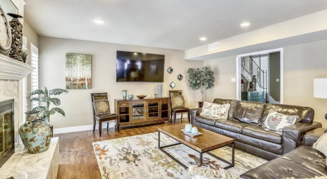 Franklin Mansion - Huge Near Stadiums W/pool & Hot Tub 5 Bedroom Estate, Забронировать Дом для отпуска Арлингтон Dallas - Fort Worth Metropolitan Area