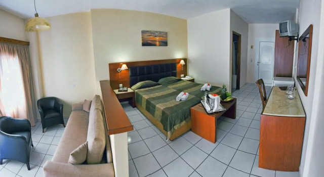 Camera familiare Standard 1 camera da letto con balcone e con vista mare Belvedere Aeolis Hotel