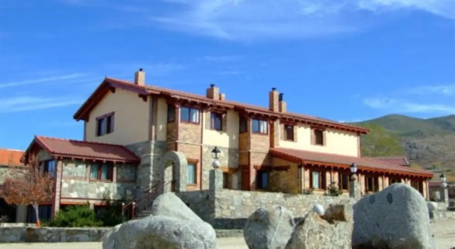Castilla La Vieja, Book Hotel Hoteller i Castile and Leon med pool, Swimmingpool