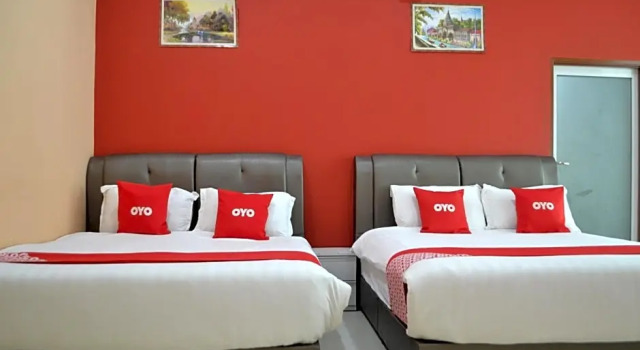 Люкс Hotel Puteri Miqaila
