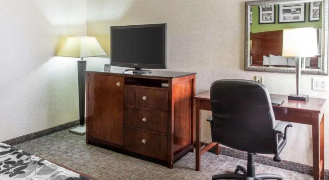 Номер Standard Sleep Inn & Suites near Joint Base Andrews-Washington Area