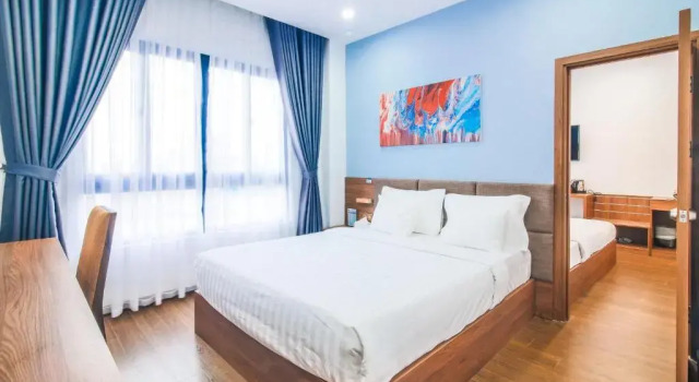 Grand Lee Hotel, Забронировать Отель Отели Куан-Бинь-Тхань с парковкой, Парковка