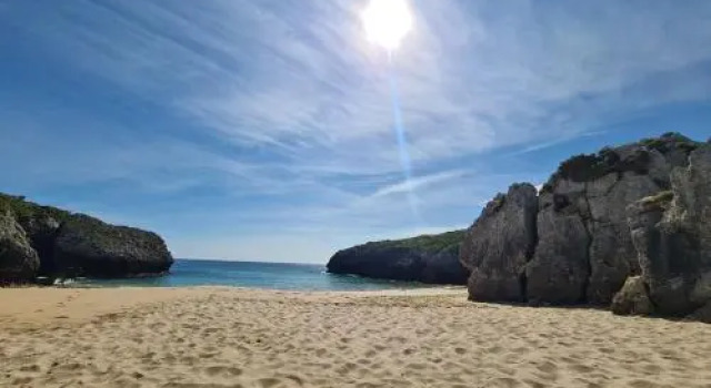 Hostal de la Playa, Prenota Hotel Hotel a Asturie con parcheggio, Parcheggio