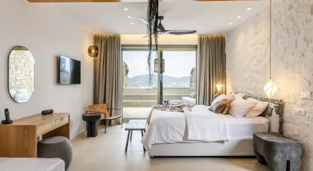 Полулюкс Panormos Bay Suites