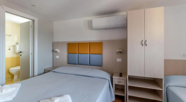 Трёхместный номер Standard Hotel Stresa