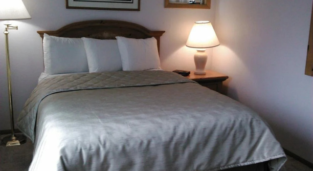 The Hilltop Inn