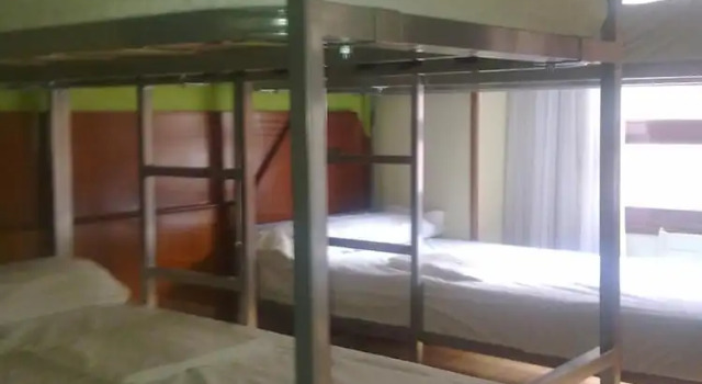 Трёхместный номер Standard Moon Hostel Bio