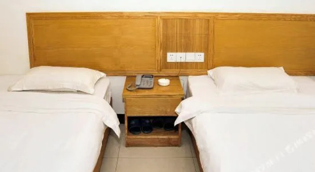 Huayi Business Hotel, Book Hotel Sanya Hainan