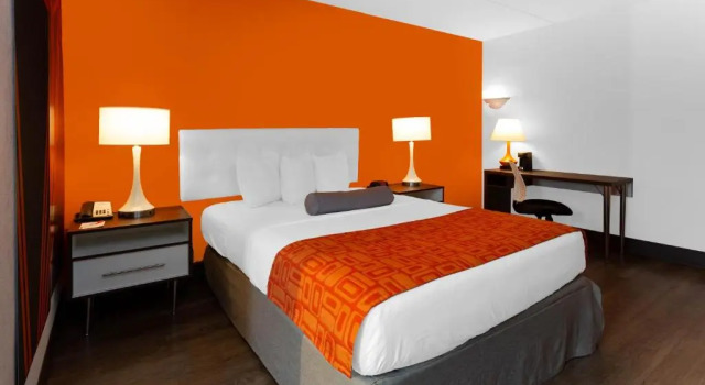 Двухместный номер Howard Johnson by Wyndham Waukegan Great Lakes