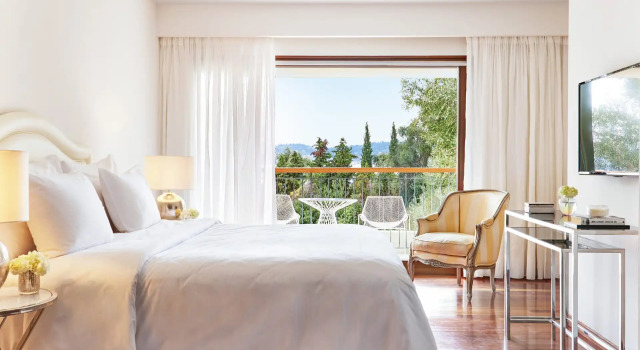 Вилла с частным бассейном с 3 комнатами рядом с пляжем Corfu Imperial, A Resort to Live