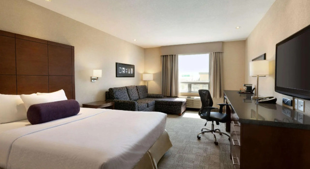 Двухместный номер Standard Days Inn by Wyndham Regina Airport West