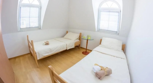 Hostel Ami