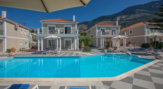 Студия Garbis Villas & Apartments