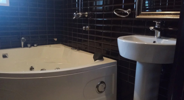 Люкс Victoria Inn Hotel & Suites