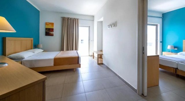 Семейный номер Standard с 2 комнатами с частичным видом на море Elena Beach Hotel