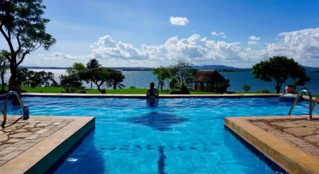 Samuka Island Retreat, Забронировать Отель Джинджа Уганда