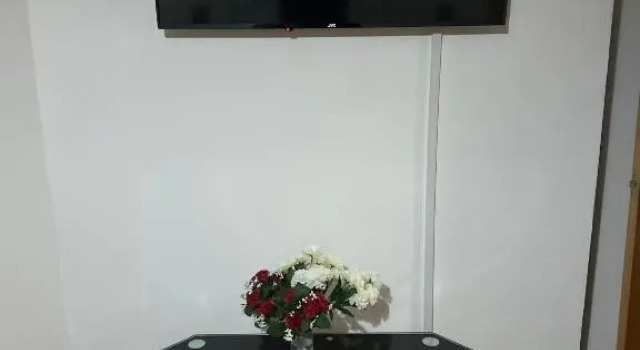 Lovely 2 Bedroom Apartment with free parking, Забронировать Апартаменты/квартира Апартаменты Большого Манчестера, Апартаменты/квартира