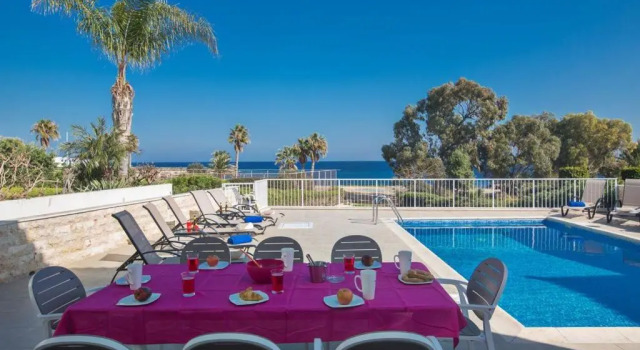 Вилла Villa Mesogi Seafront, Stunning 4Bdr Fontline Protaras