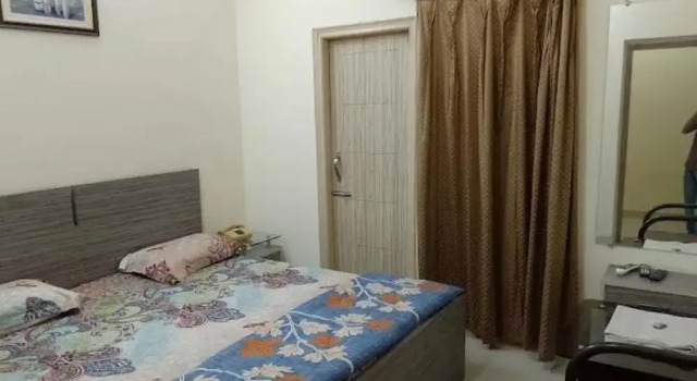 Goroomgo Royal Elite Inn Jalandhar, Varaa Hotelli Hotellit Punjab pysäköinnillä, Pysäköinti
