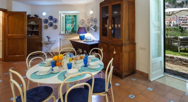 Вилла с балконом и с видом на море Villa Deli, In Positano, Sea View, Ac