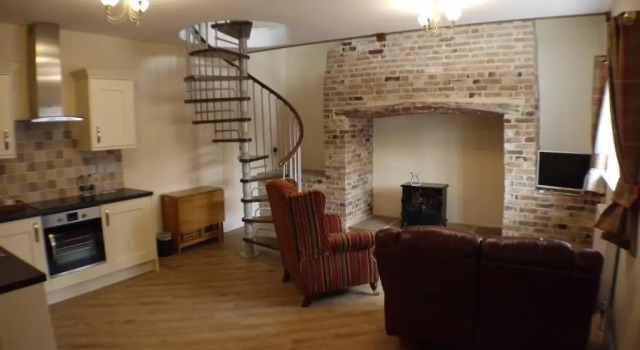 Люкс Deluxe Oliver Cromwell Hotel