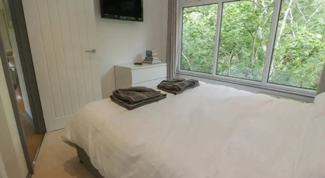 The River Lodge, Забронировать Дом для отпуска Отели Glasgow & The Clyde Valley с парковкой, Парковка