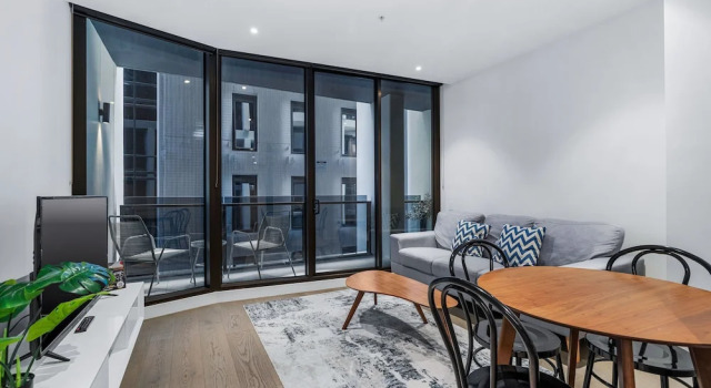 Апартаменты c 1 комнатой с балконом The Eminence Apartments by CLLIX