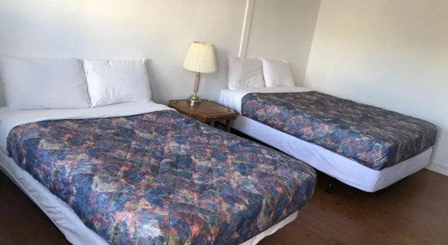 Niagara Inn, Забронировать Мини-отель Отели Ниагара Фолс с парковкой, Парковка