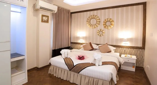 Люкс c 1 комнатой Mandalay City Hotel