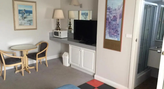 Номер Deluxe Moruya Monarch Hotel