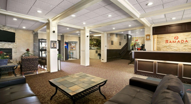 Ramada Lethbridge, Varaa Hotelli Hotellit Southern Alberta pysäköinnillä, Pysäköinti
