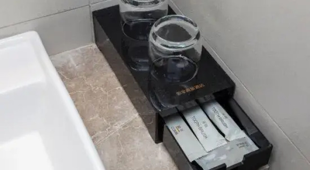 Homeinn Selected Hotel (Haiyang Xinyuan Square), Book Hotel Hoteller i Haiyang med parkering, Parkering